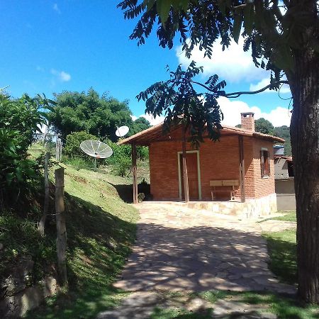 Chale Canto Da Vila Ibitipoca Conceicao da Ibitipoca Exterior photo